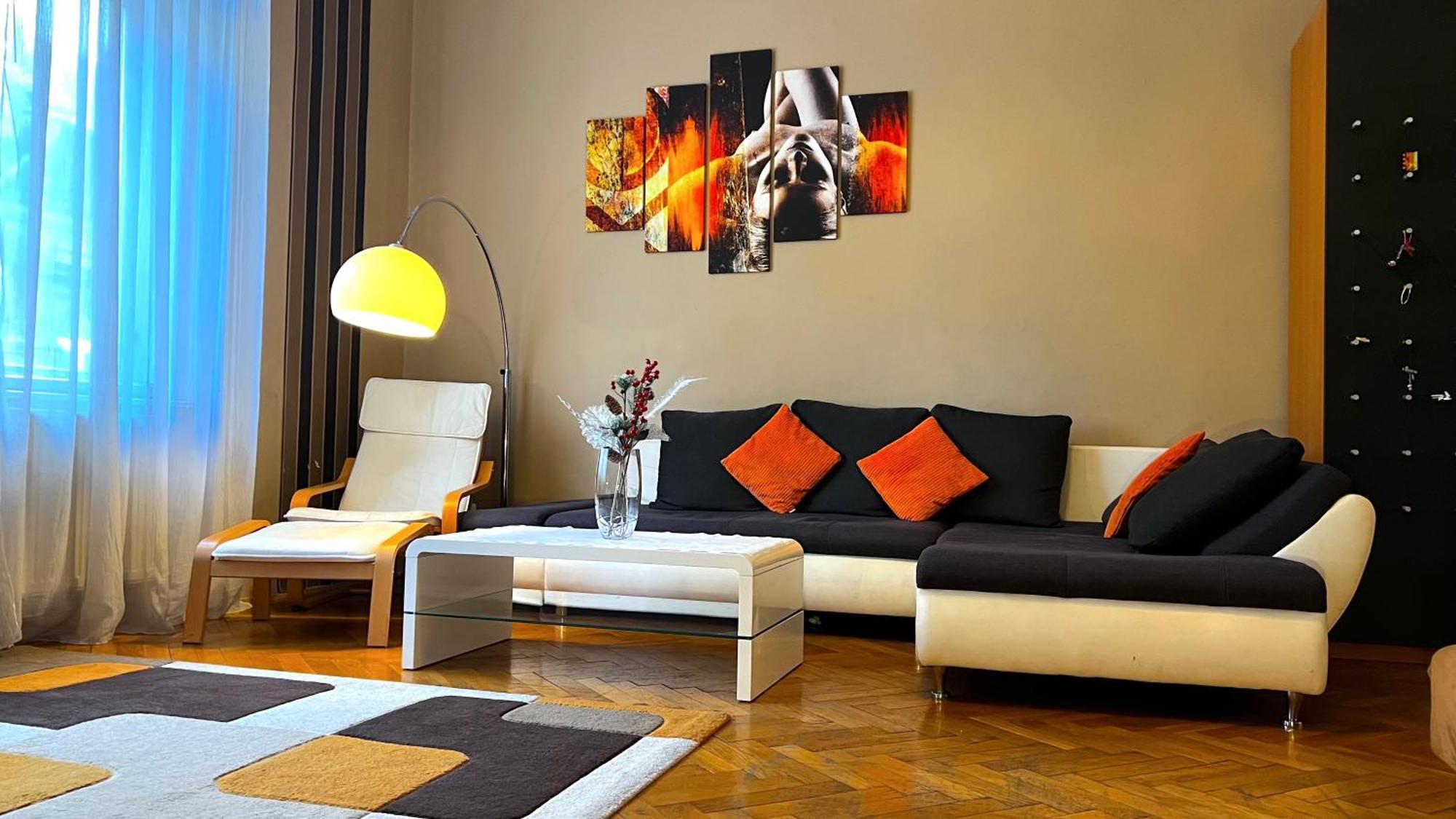 A54: Charming Apartment In The Ruin Bar District Budapest Luaran gambar